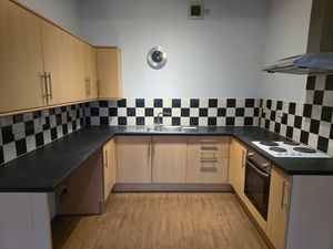 Kitchen- click for photo gallery